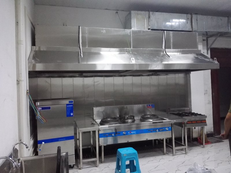 不锈钢厨房设备：现代餐饮业中的新宠